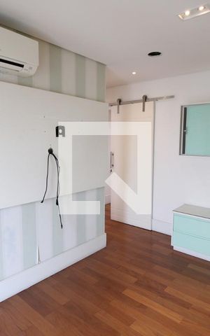 Apartamento à venda com 320m², 4 quartos e 6 vagasSuíte 4