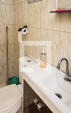 Casa à venda com 200m², 2 quartos e 3 vagas Casa à venda com 200m², 2 quartos e 3 vagasBanheiro do epaço Gourmet