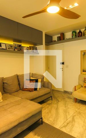 Apartamento à venda com 79m², 2 quartos e 1 vaga Apartamento à venda com 79m², 2 quartos e 1 vagaSala