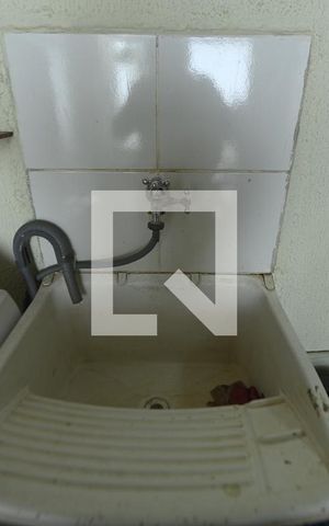 Casa de condomínio à venda com 55m², 2 quartos e 2 vagasÁrea de Serviço