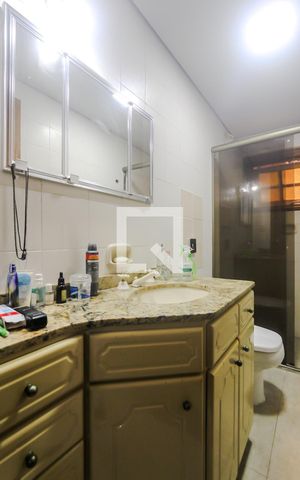 Apartamento à venda com 78m², 1 quarto e sem vaga Apartamento à venda com 78m², 1 quarto e sem vagaBanheiro