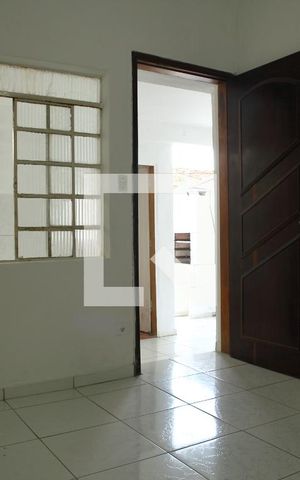 Casa para alugar com 120m², 3 quartos e 3 vagasQuarto (casa2)