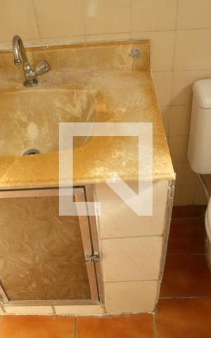 Casa para alugar com 120m², 3 quartos e 3 vagasBanheiro