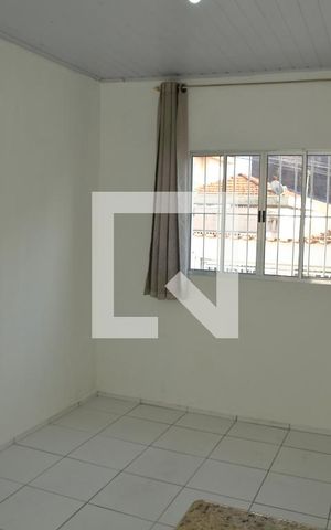 Casa para alugar com 120m², 3 quartos e 3 vagasSala