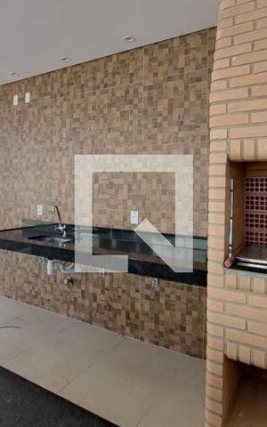 Apartamento para alugar com 44m², 2 quartos e 1 vaga Apartamento para alugar com 44m², 2 quartos e 1 vagaÁrea comum - Churrasqueira