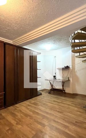 Casa à venda com 600m², 6 quartos e 5 vagas Casa à venda com 600m², 6 quartos e 5 vagasSala 2
