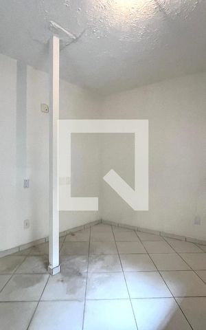 Casa à venda com 600m², 6 quartos e 5 vagas Casa à venda com 600m², 6 quartos e 5 vagasSuite 4