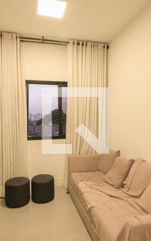 Apartamento à venda com 70m², 2 quartos e 1 vaga Apartamento à venda com 70m², 2 quartos e 1 vagaSala