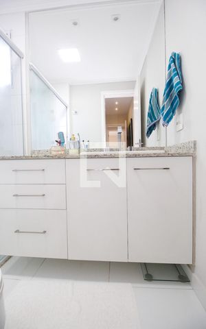 Apartamento à venda com 133m², 3 quartos e 2 vagasBanheiro da Suíte 1