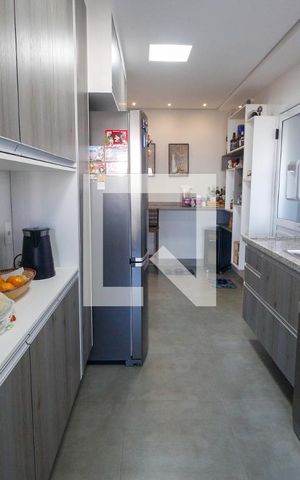 Apartamento à venda com 133m², 3 quartos e 2 vagasCozinha