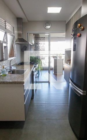 Apartamento à venda com 133m², 3 quartos e 2 vagasCozinha