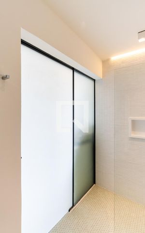 Apartamento à venda com 42m², 1 quarto e sem vaga Apartamento à venda com 42m², 1 quarto e sem vagaBanheiro 1