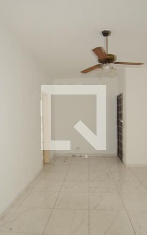 Apartamento para alugar com 70m², 3 quartos e 1 vagaSala