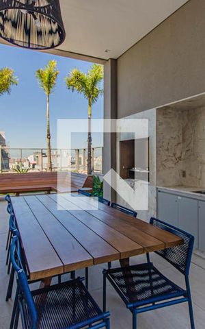 Apartamento para alugar com 65m², 2 quartos e 1 vaga Apartamento para alugar com 65m², 2 quartos e 1 vagaÁrea comum - Churrasqueira