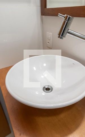 Apartamento à venda com 56m², 2 quartos e 1 vagaBanheiro