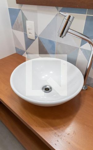 Apartamento à venda com 56m², 2 quartos e 1 vagaBanheiro de Serviço