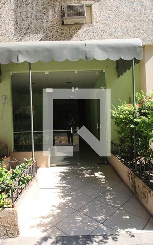 Apartamento à venda com 49m², 2 quartos e sem vagaÁrea comum