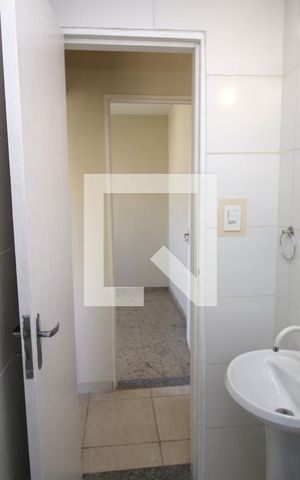 Apartamento à venda com 49m², 2 quartos e sem vagaBanheiro 