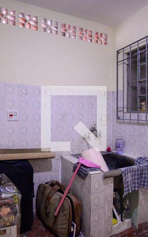 Casa para alugar com 140m², 3 quartos e 1 vaga Casa para alugar com 140m², 3 quartos e 1 vagaÁrea de Serviço