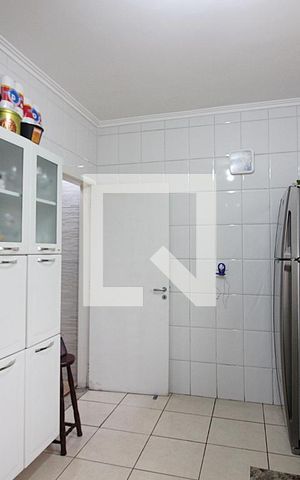 Casa à venda com 244m², 4 quartos e 2 vagasCozinha