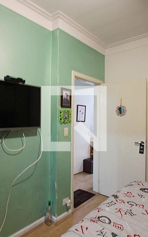 Casa à venda com 244m², 4 quartos e 2 vagasQuarto 3