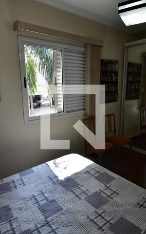 Casa de condomínio à venda com 250m², 4 quartos e 2 vagasQuarto 1