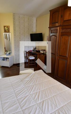 Casa de condomínio à venda com 250m², 4 quartos e 2 vagasQuarto 3 - Suíte