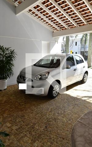 Casa de condomínio à venda com 250m², 4 quartos e 2 vagasGaragem