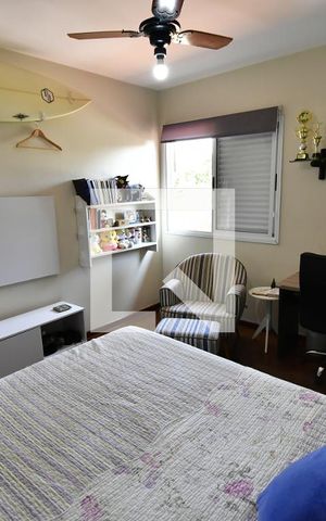 Casa de condomínio à venda com 250m², 4 quartos e 2 vagasQuarto 2