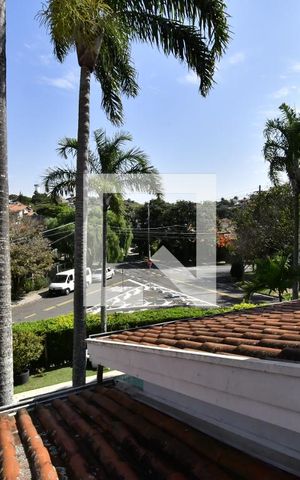 Casa de condomínio à venda com 250m², 4 quartos e 2 vagasQuarto 2 - Vista