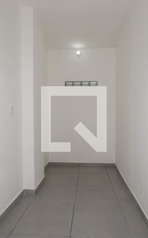 Studio à venda com 43m², 1 quarto e sem vagaSala/Quarto