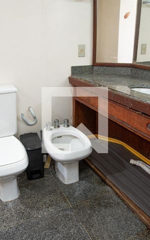 Apartamento à venda com 58m², 1 quarto e sem vaga Apartamento à venda com 58m², 1 quarto e sem vagaBanheiro