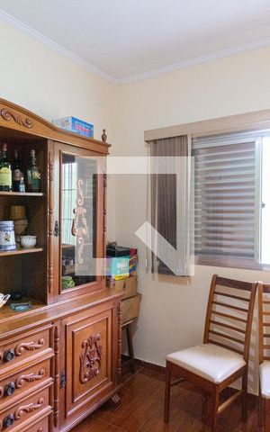 Casa à venda com 250m², 3 quartos e 2 vagasQuarto 2