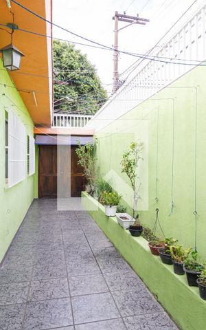Casa à venda com 250m², 3 quartos e 2 vagasQuintal