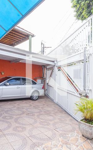 Casa à venda com 250m², 3 quartos e 2 vagasGaragem