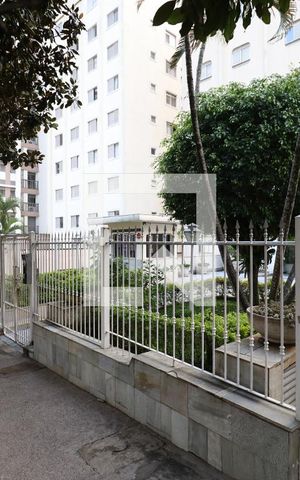 Apartamento à venda com 60m², 2 quartos e 1 vagaFachada