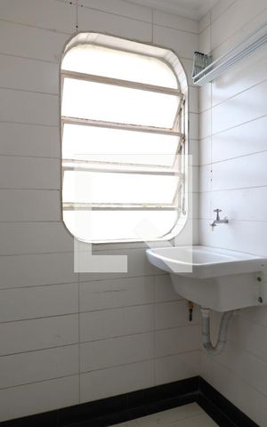 Apartamento à venda com 60m², 2 quartos e 1 vagaÁrea de Serviço