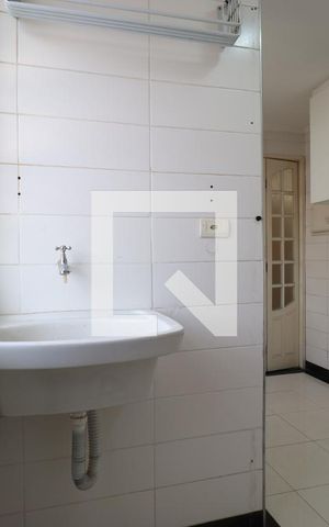 Apartamento à venda com 60m², 2 quartos e 1 vagaÁrea de Serviço