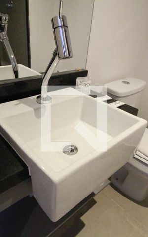 Apartamento à venda com 26m², 1 quarto e sem vagaBanheiro
