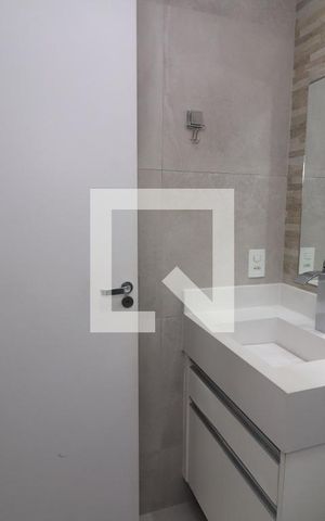 Apartamento para alugar com 95m², 3 quartos e 2 vagasBanheiro Social
