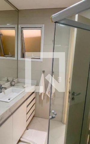 Casa à venda com 421m², 3 quartos e 4 vagas