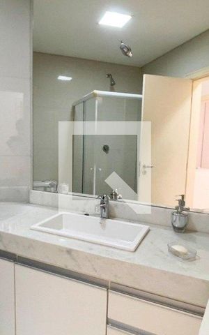 Casa à venda com 421m², 3 quartos e 4 vagas