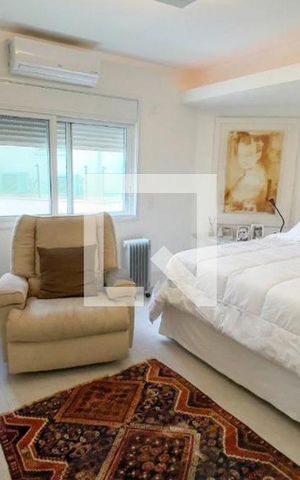 Casa à venda com 421m², 3 quartos e 4 vagas