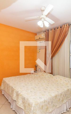 Casa à venda com 216m², 3 quartos e 2 vagas Casa à venda com 216m², 3 quartos e 2 vagasQuarto 3