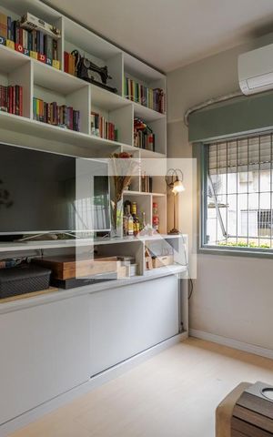 Apartamento à venda com 75m², 2 quartos e 1 vaga Apartamento à venda com 75m², 2 quartos e 1 vagaSala