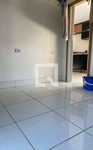 Casa à venda com 300m², 3 quartos e 2 vagas Casa à venda com 300m², 3 quartos e 2 vagasQuarto