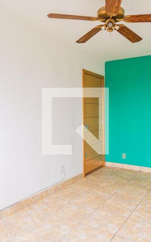 Apartamento à venda com 83m², 2 quartos e 1 vaga Apartamento à venda com 83m², 2 quartos e 1 vagaSala