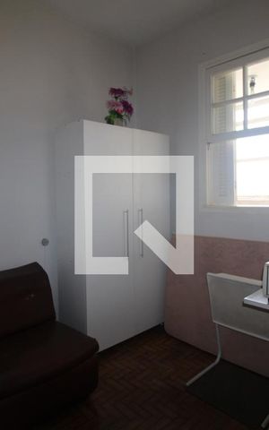 Apartamento à venda com 83m², 2 quartos e 1 vagaQuarto 2
