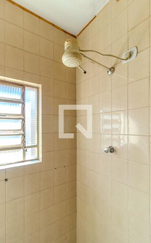 Casa à venda com 304m², 7 quartos e 4 vagasBanheiro Social 