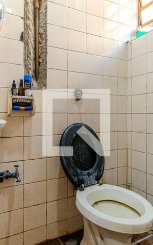 Casa à venda com 304m², 7 quartos e 4 vagasBanheiro - Casa 3